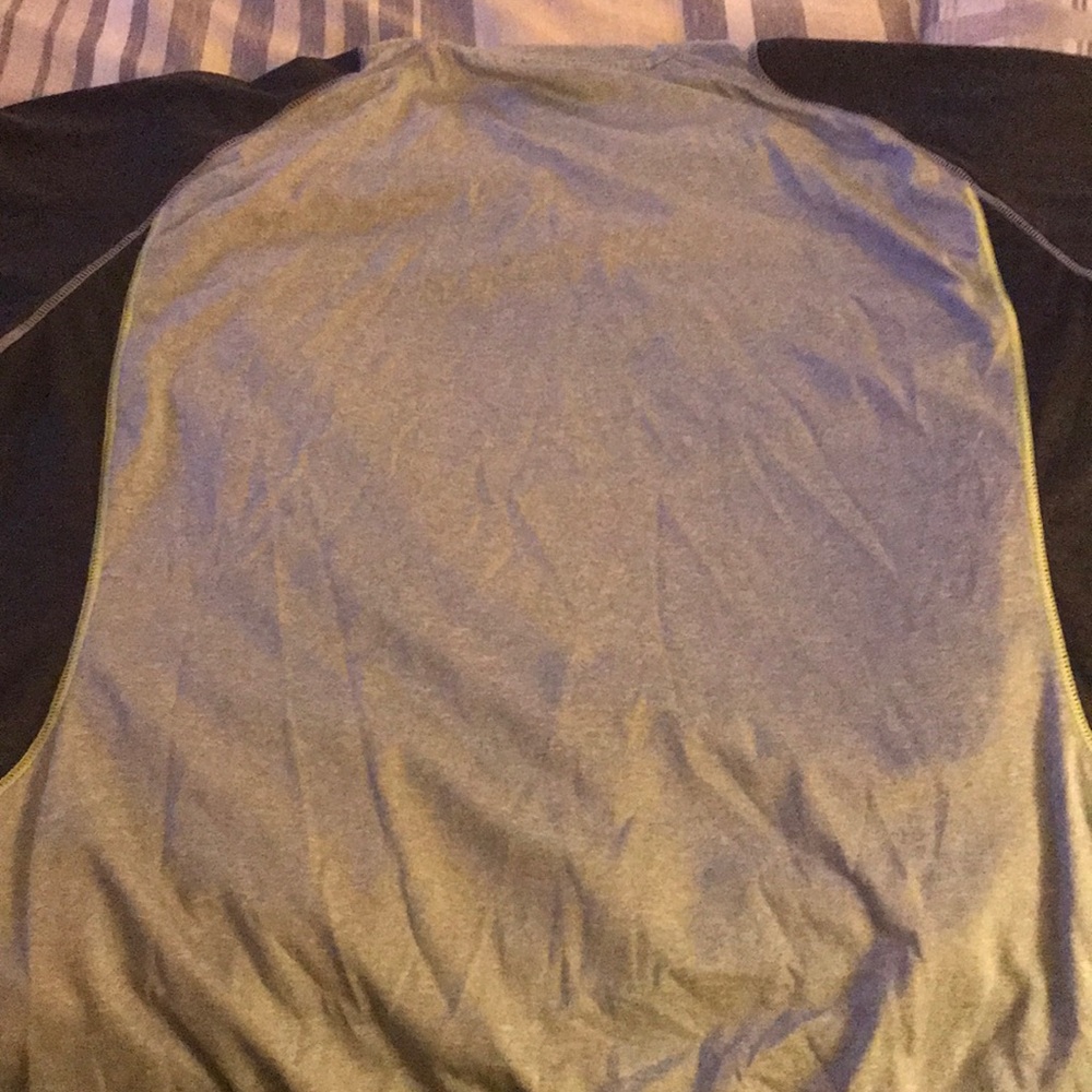 ASICS - Picture 3 of 3